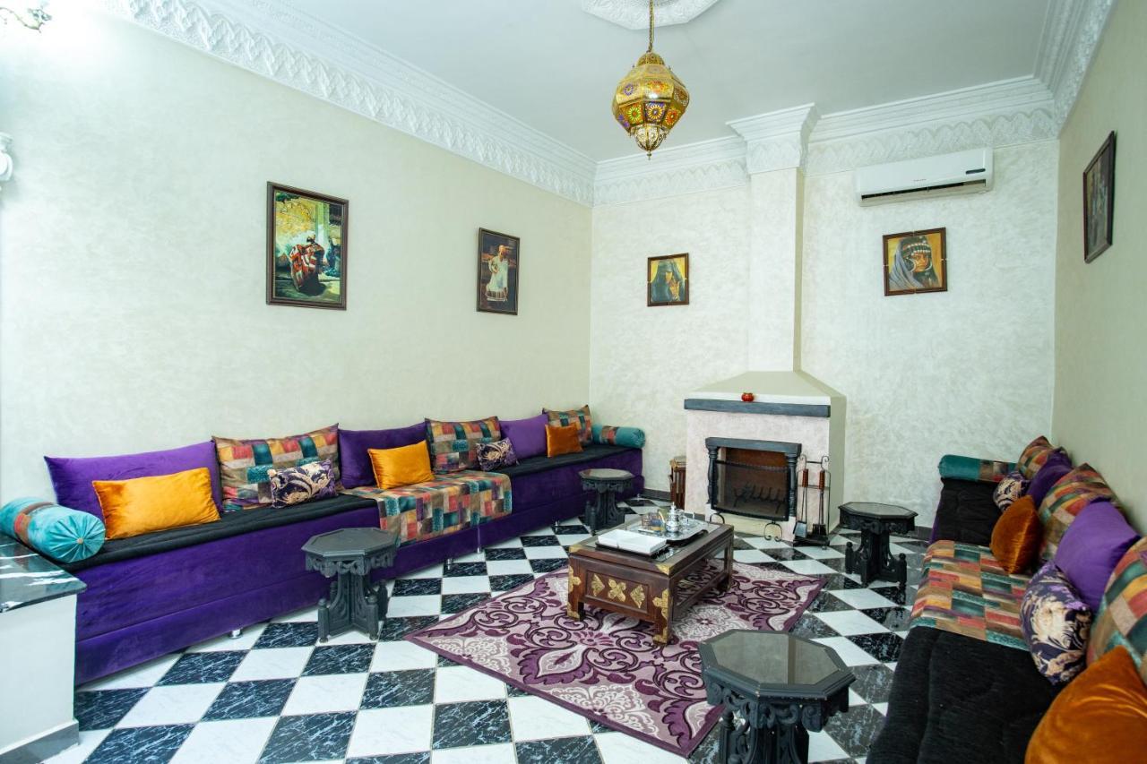 Charming Moroccan Riad 3 Bedroom With Pool And Terrace Marrakesch Exterior foto