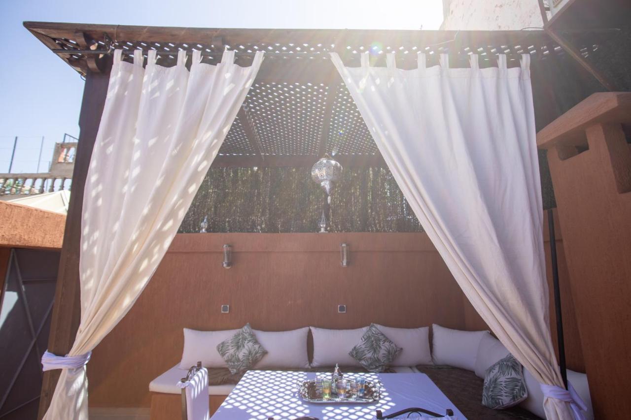 Charming Moroccan Riad 3 Bedroom With Pool And Terrace Marrakesch Exterior foto